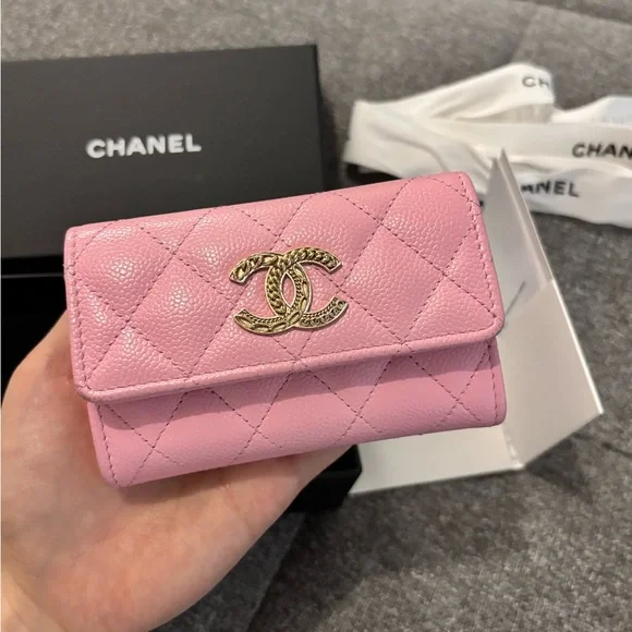 Chanel 22K Pink wallet/ card holder - Picture 2 of 11